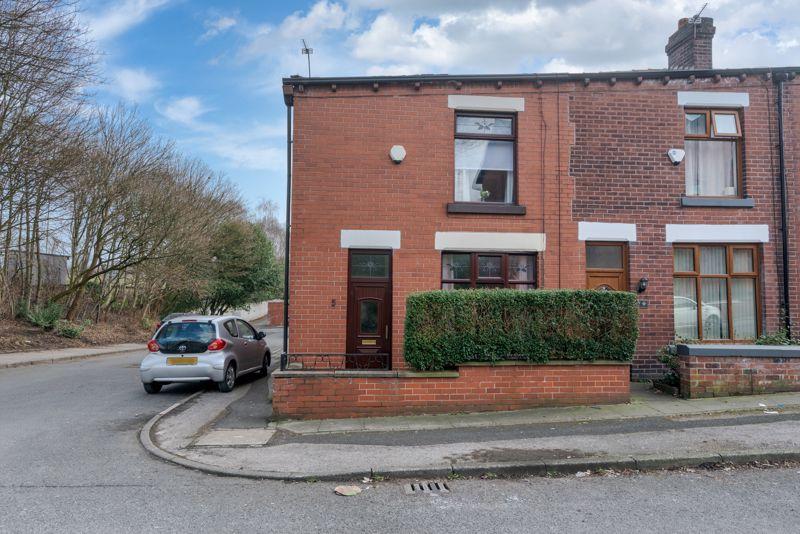 Rowena Street, Bolton 2 bed terraced house £525 pcm (£121 pw)