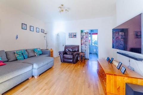 50 Vale Road, Sutton, SM1 1QH