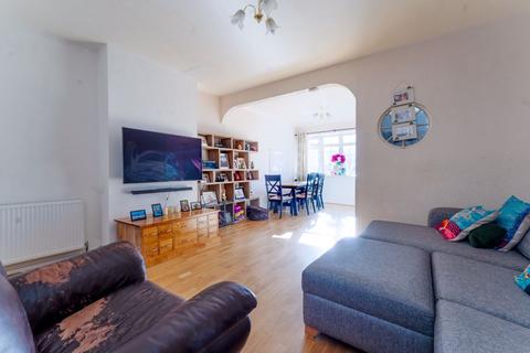 50 Vale Road, Sutton, SM1 1QH