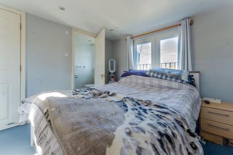 50 Vale Road, Sutton, SM1 1QH