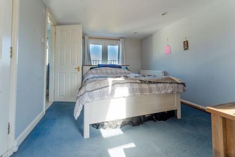 50 Vale Road, Sutton, SM1 1QH