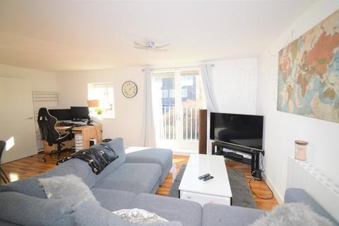 Flat 15, Abel House Plumstead Road, London, SE18 7DD