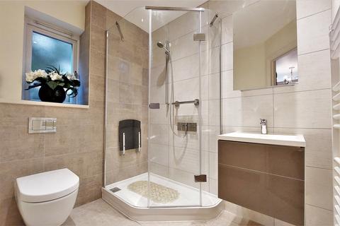 Flat 2, 32 Between Streets, Cobham, KT11 1AF