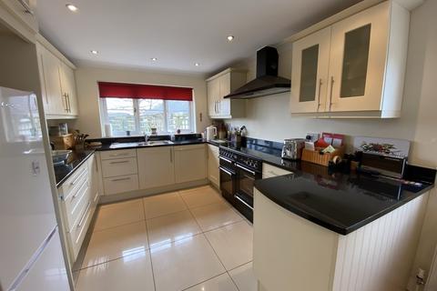 3 Oaklands Close, Chulmleigh, EX18 7AU