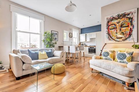 1b Beverstone Road, London, SW2 5AL