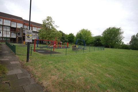 38 Rainborough Close, London, NW10 0TR