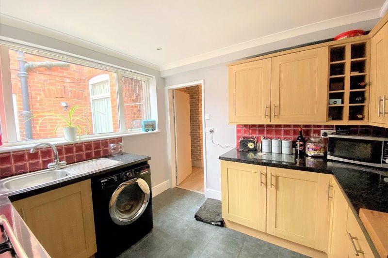 Highfield Street, Coalville 2 bed terraced house £135,000