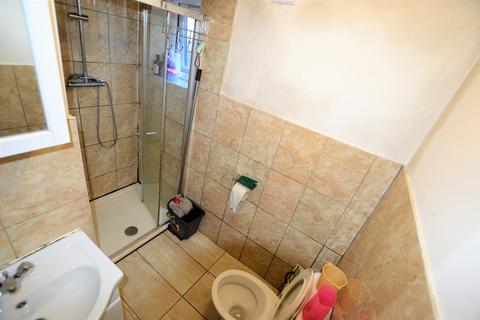 75 Queens Road, Southall, UB2 5AZ