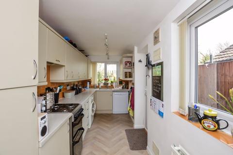 9 Albany Terrace, Wilton, Salisbury, SP2 0HF