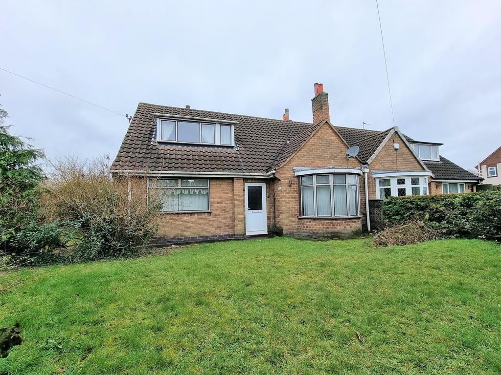 Mancetter Road, Nuneaton 3 bed semidetached bungalow £160,000