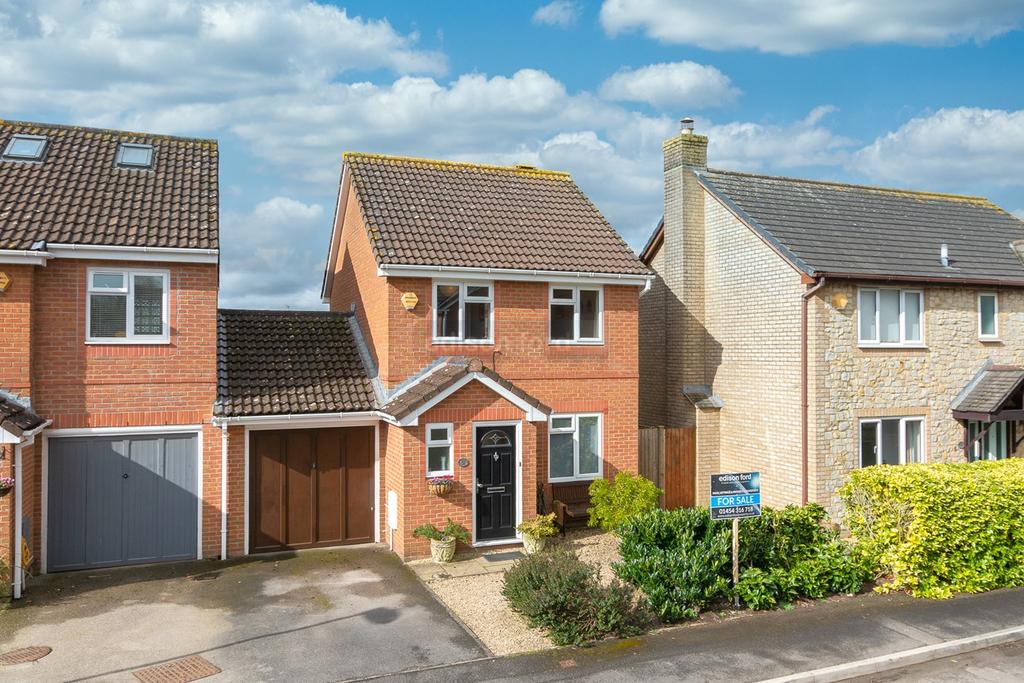 Long Croft, Brimsham Park, Bristol, BS37 3 bed detached house £1,150