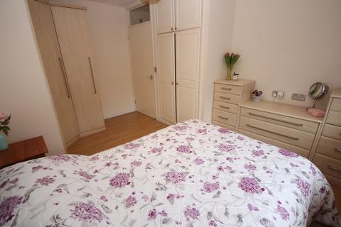 27 Blackmans Close, Dartford, DA1 2QJ