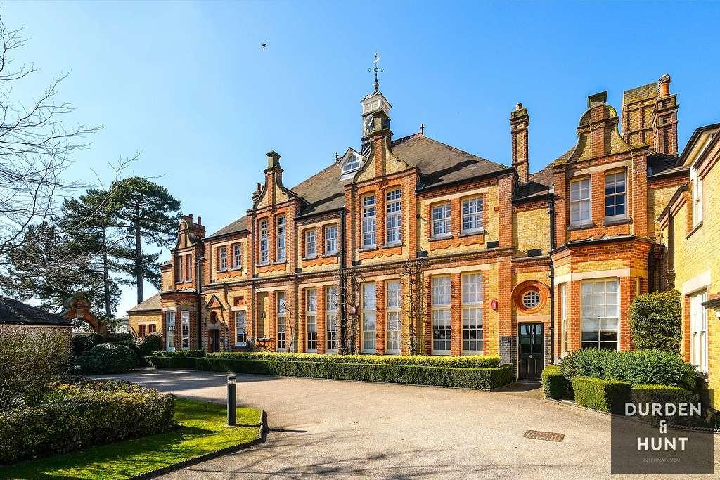 The Glasshouse, Elmbridge Hall, Fyfield 3 bed terraced house £550,000