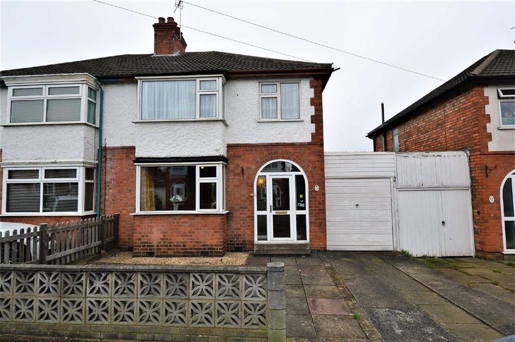 Hill Rise, Birstall 3 bed semidetached house £215,000