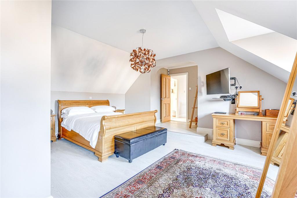 Main Bedroom