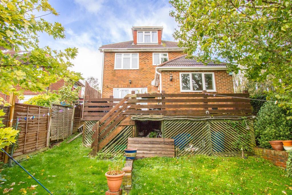 Beatty Avenue 4 bed detached house £475,000