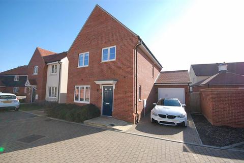 2 Maple Close, Black Notley, Braintree, CM77 8GB
