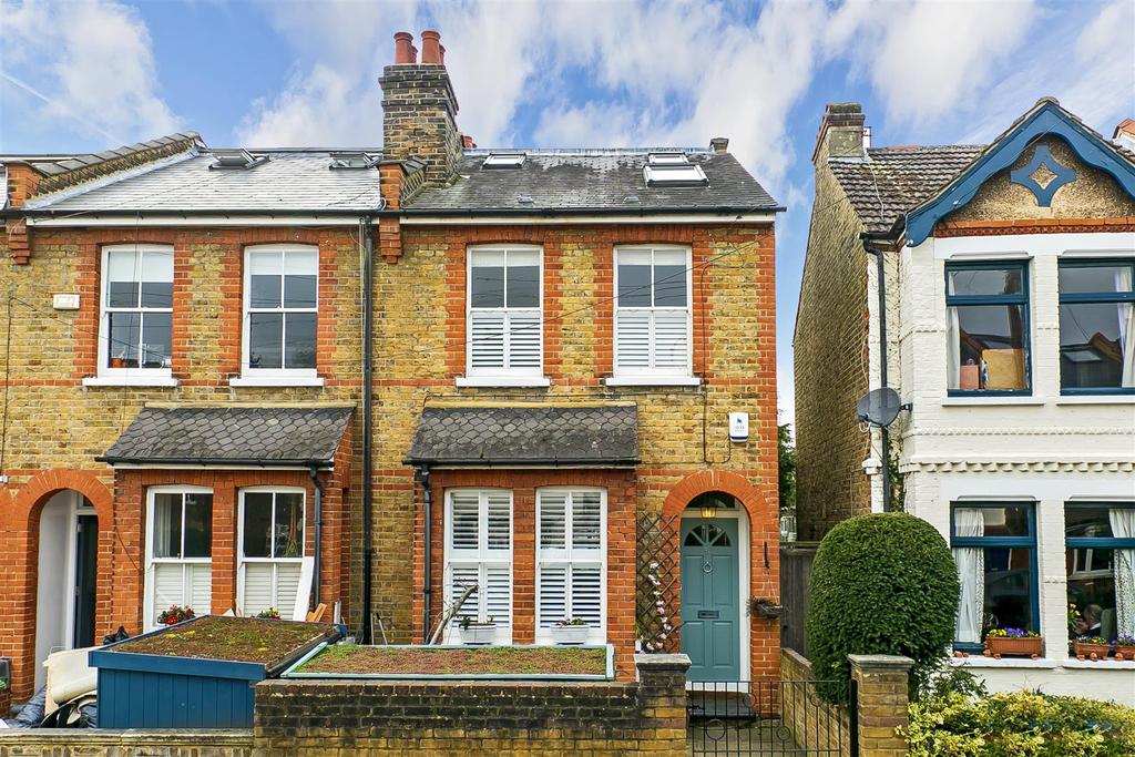 54 Bushy Park Road, Teddington 3 bed semidetached house £1,100,000