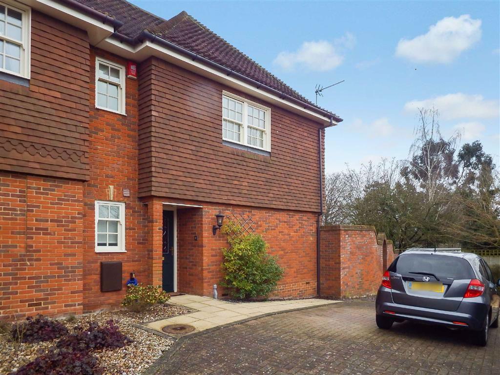 Pryor Court, Stevenage, Hertfordshire, SG1 2 bed retirement property £350,000