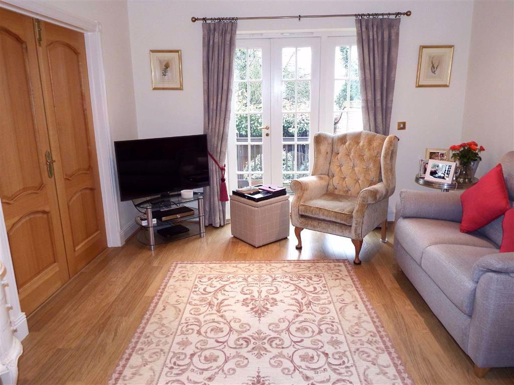 Pryor Court, Stevenage, Hertfordshire, SG1 2 bed retirement property £350,000
