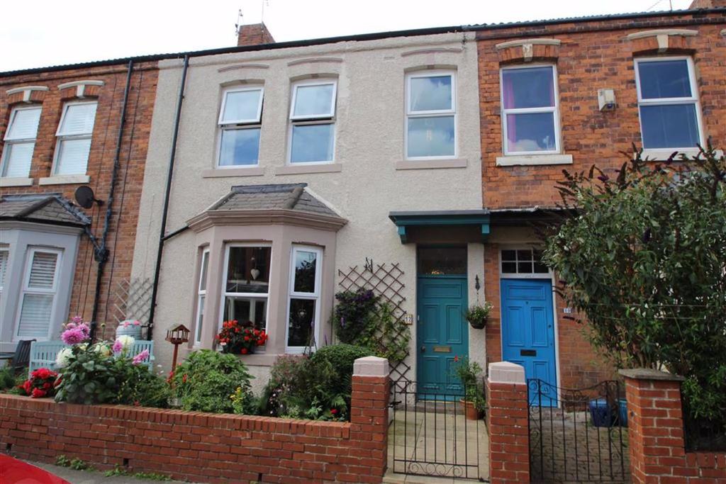 St Oswins Avenue, Cullercoats, Tyne And Wear, NE30 3 bed terraced house
