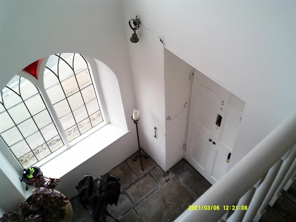 14. Entrance Hall.JPG