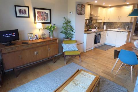 18 King Street, Lostwithiel, PL22 0AQ