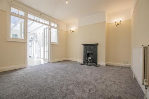 2 Acacia Road, Enfield, EN2 0DP
