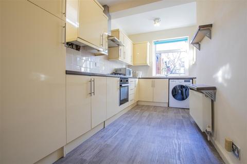 2 Acacia Road, Enfield, EN2 0DP