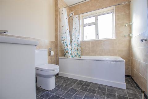 2 Acacia Road, Enfield, EN2 0DP