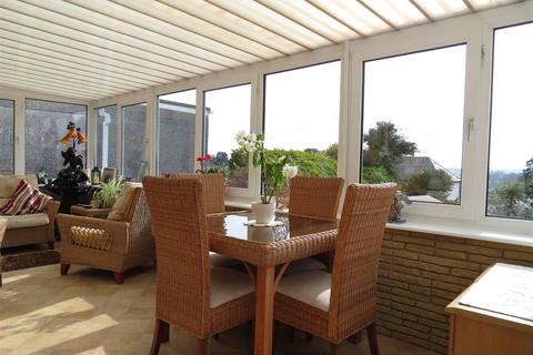13 Menacuddle Lane, St Austell, PL25 5QN