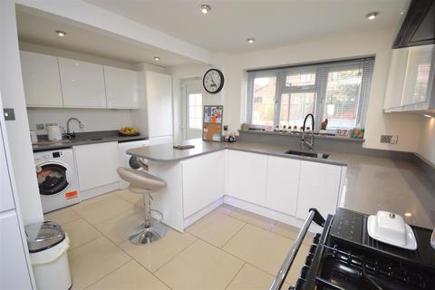 22 Brendan Close, Coleshill, Birmingham, B46 3EF