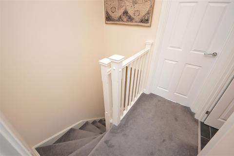 33 Orchid Close, Birmingham, B37 7WE