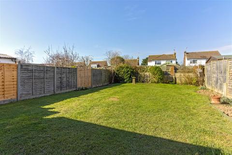 9 Ambleside Road, Sompting, Lancing, BN15 9SE