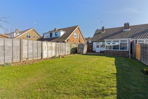 9 Ambleside Road, Sompting, Lancing, BN15 9SE