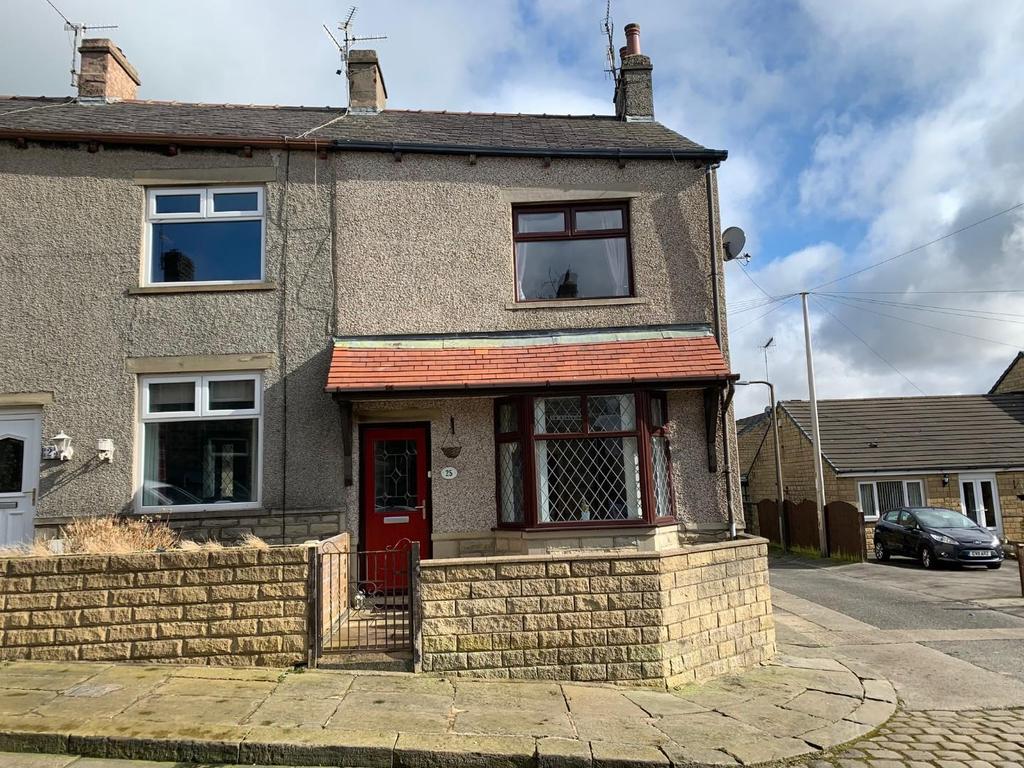Avondale Street, Colne 2 bed terraced house £137,000