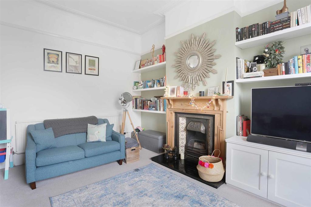 525852300 - 2 Camden Road, SM5 9.jpg