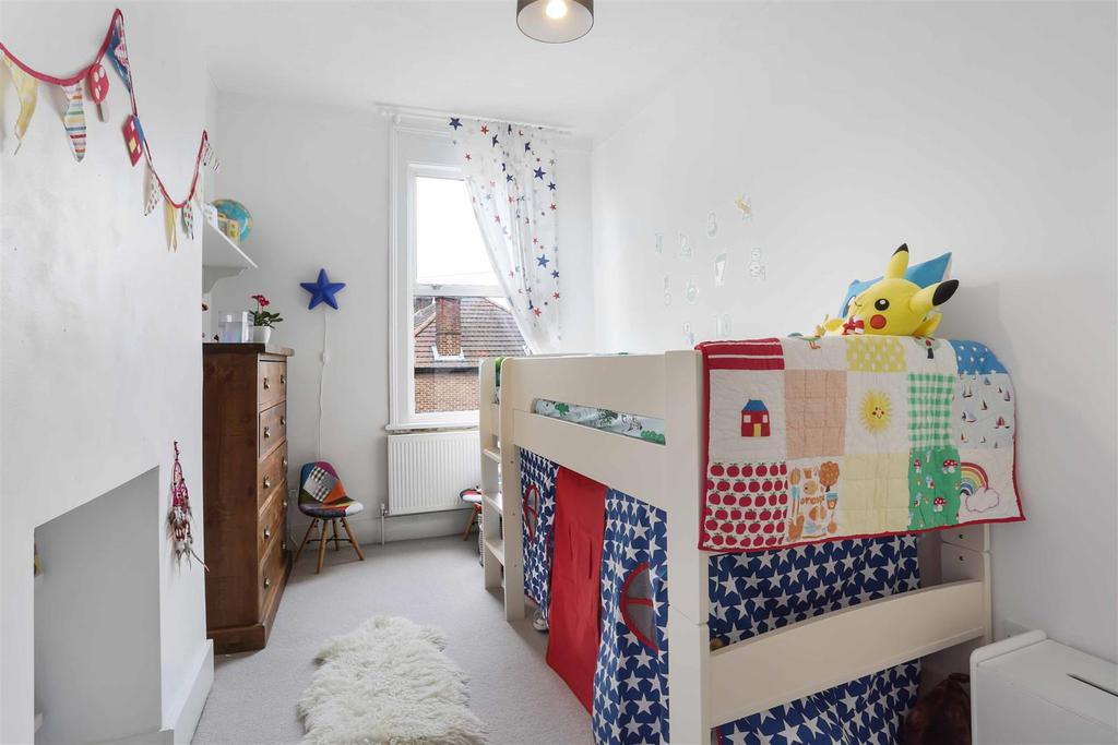 525852300 - 2 Camden Road, SM5 13.jpg