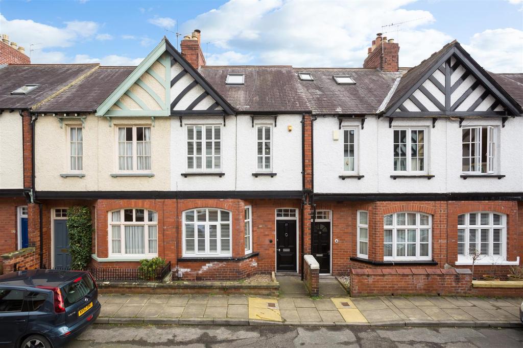 North Parade, York 3 bed terraced house £440,000