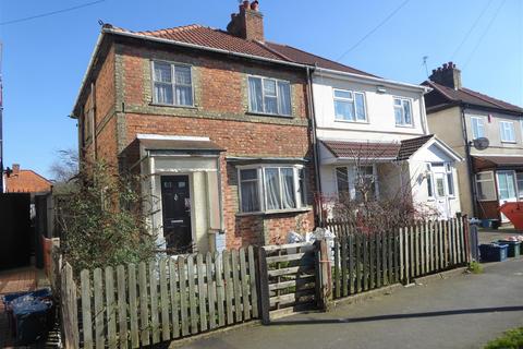 11 Spring Grove Crescent, Hounslow, TW3 4DD