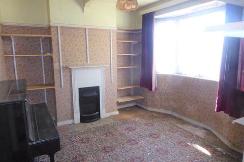 11 Spring Grove Crescent, Hounslow, TW3 4DD