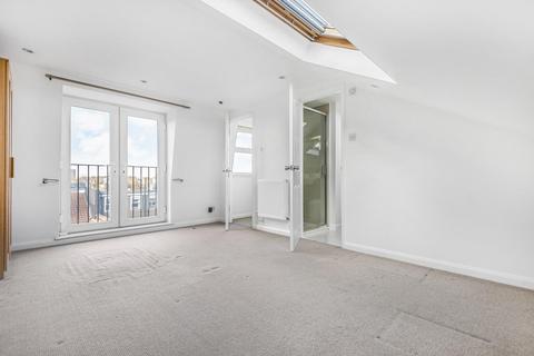 26 Nansen Road, London, SW11 5NT