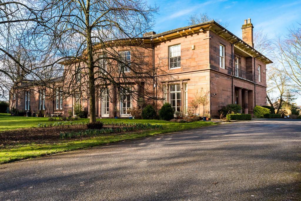 Eccleston Hall, Prestbury Drive, St... 3 bed apartment £275,000