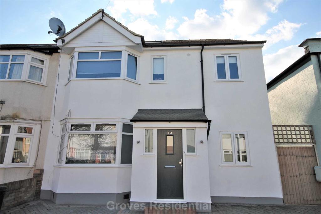 Stanley Avenue, New Malden 5 bed semidetached house £2,800 pcm (£646 pw)