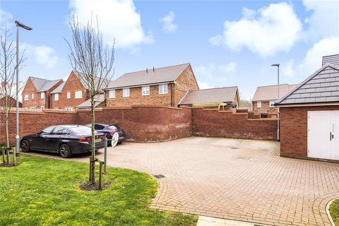 27 Ampthill Way, Faringdon, SN7 7GS
