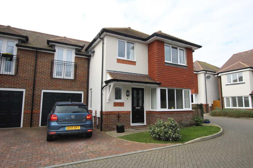 4 Upwick Mews, Upwick Road... 4 bed semidetached house £425,000