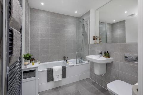 Flat 3, Chambord House Queenswood Crescent, Englefield Green, Egham, TW20 0AT