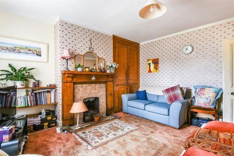 40 Carnarvon Road, Reading, RG1 5SD