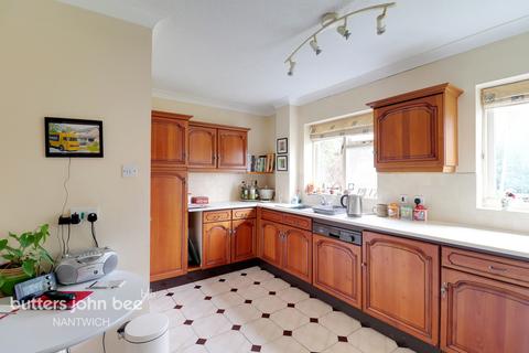 9 Arley Place, Wistaston, Crewe, CW2 6QW