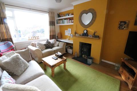 22 Bruce Close, Haywards Heath, RH16 4QE